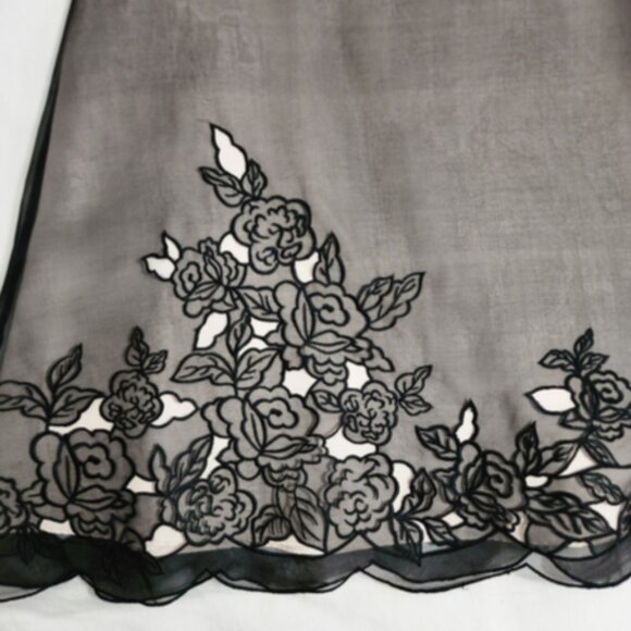 White House Black Market Silk Chiffon Strapless w/Floral Embroidery Detail 0 - Picture 5 of 10